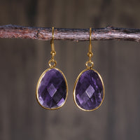 Modelis Violeta
